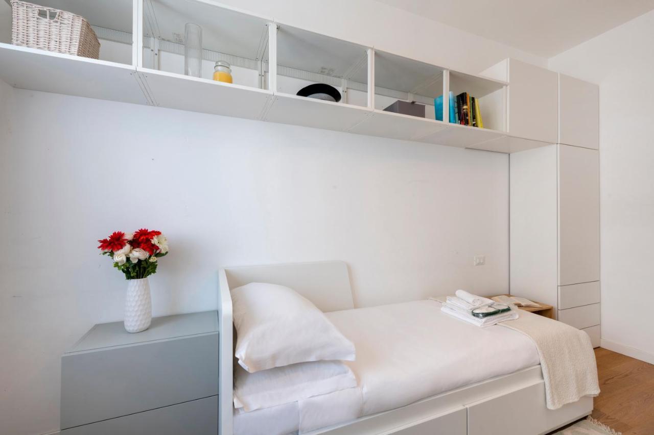 Ferrucci, 10 - Elegante Oasi Urbana A Milano Apartment Ngoại thất bức ảnh